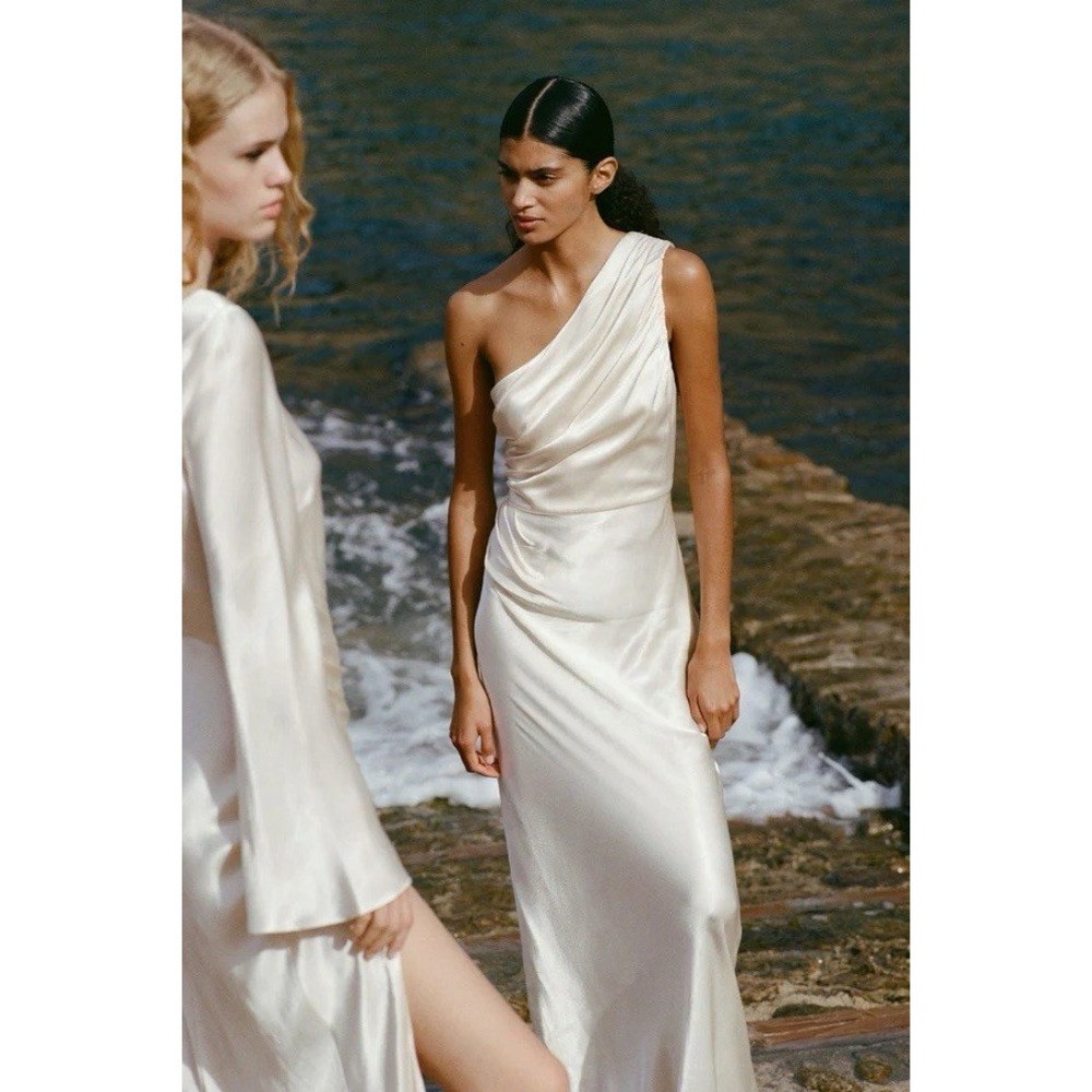 Shona Joy La Lune Gathered One Shoulder Maxi Dress - Cream Size 6 Formal Gown